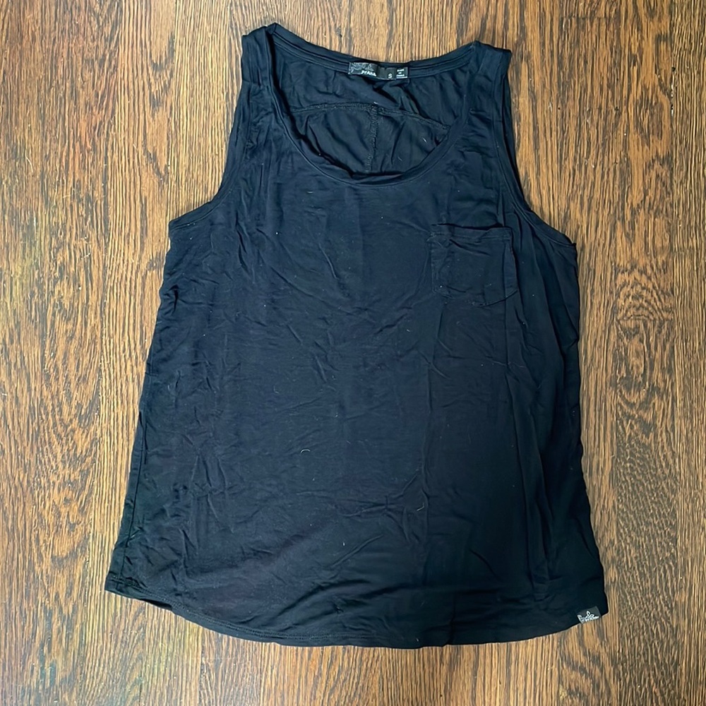 Prana Pocket Tank